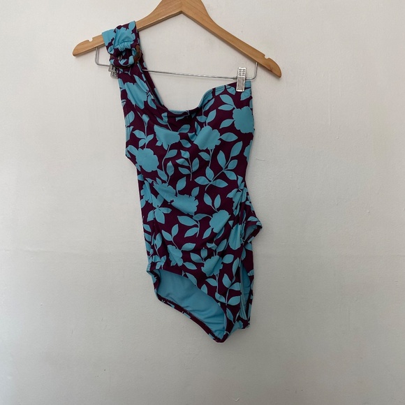 Kate Spade New York Geranium Grove Buckle One Shoulder One-Piece Swimsuit - Picture 2 of 5